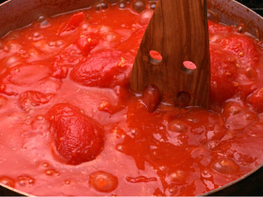ピッツァの美味しさの秘密5 トマトソース